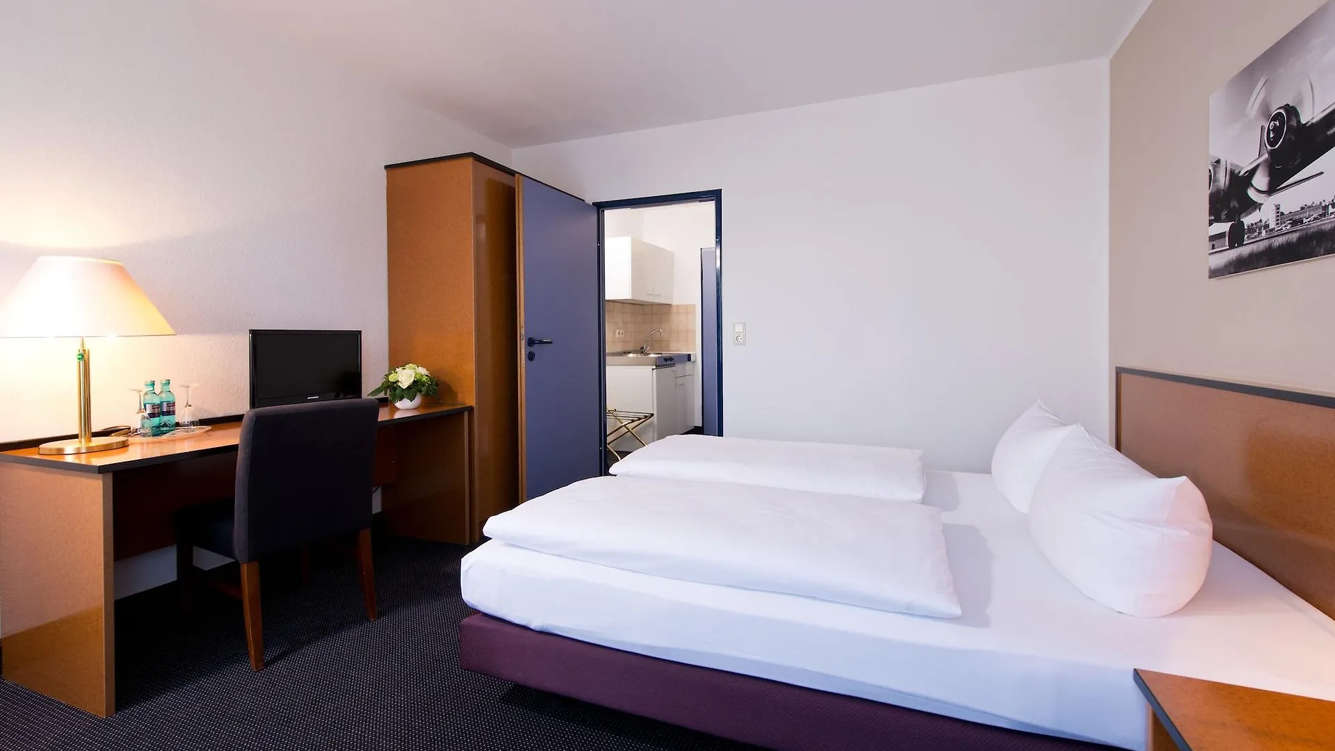 ***  Coffee Fellows Hotel Frankfurt Airport-Langen Almanya